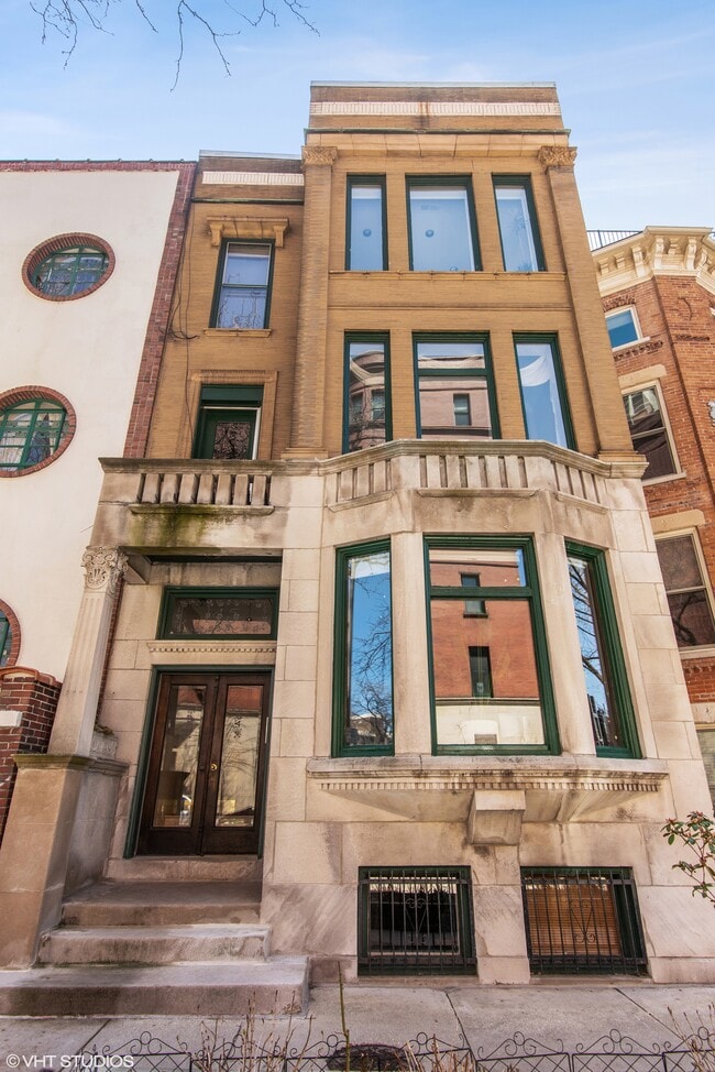 Photo - 145 W Burton Pl Unit 145 W Burton Place #1