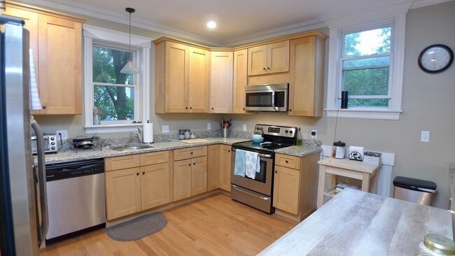 Photo - 10 Savin Hill Ave Apartment Unit 2