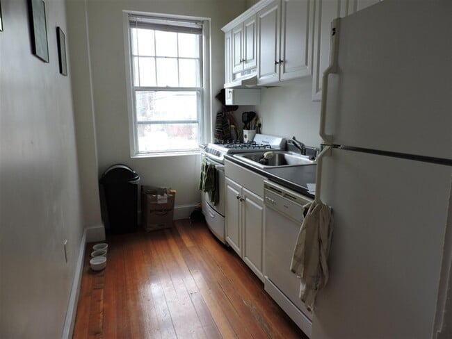 Photo - 27 Ellery St Unit 3