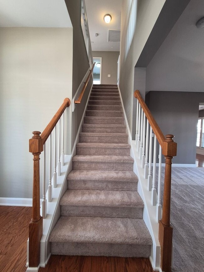 Photo - NEW LISTING!!!!!