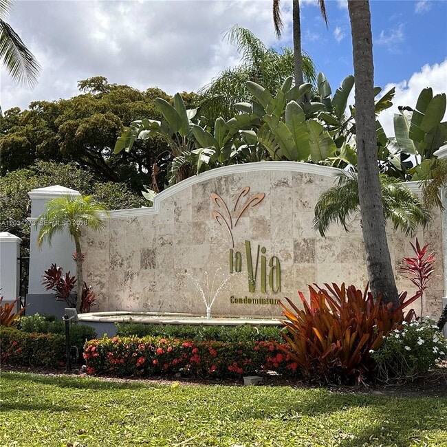 Photo - 9620 NW 2nd St Unidad 7-106
