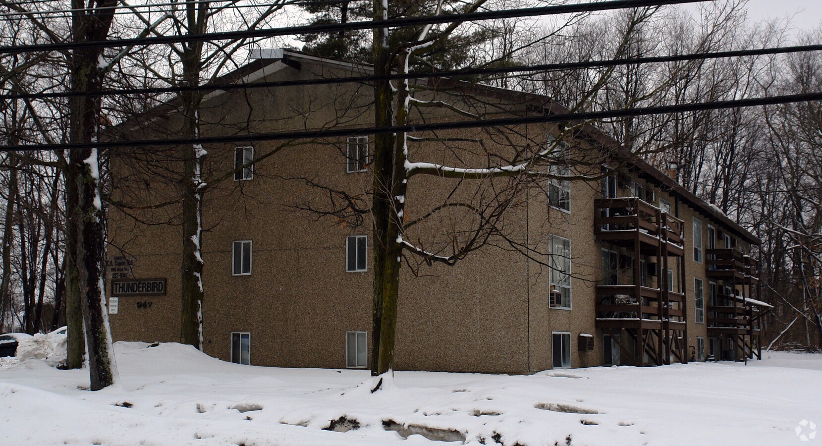 Photo - Thunderbird Apartments
