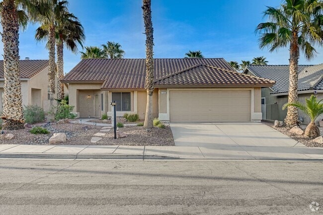 Building Photo - Henderson Single-Story Gem with Gas Firepl... Rental