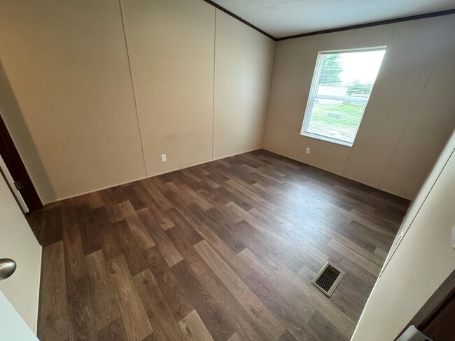 Photo - 200 N 28th St
