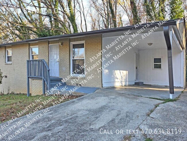 Photo - 2332 Baywood Dr SE