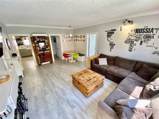 7911 East Dr Unit 1