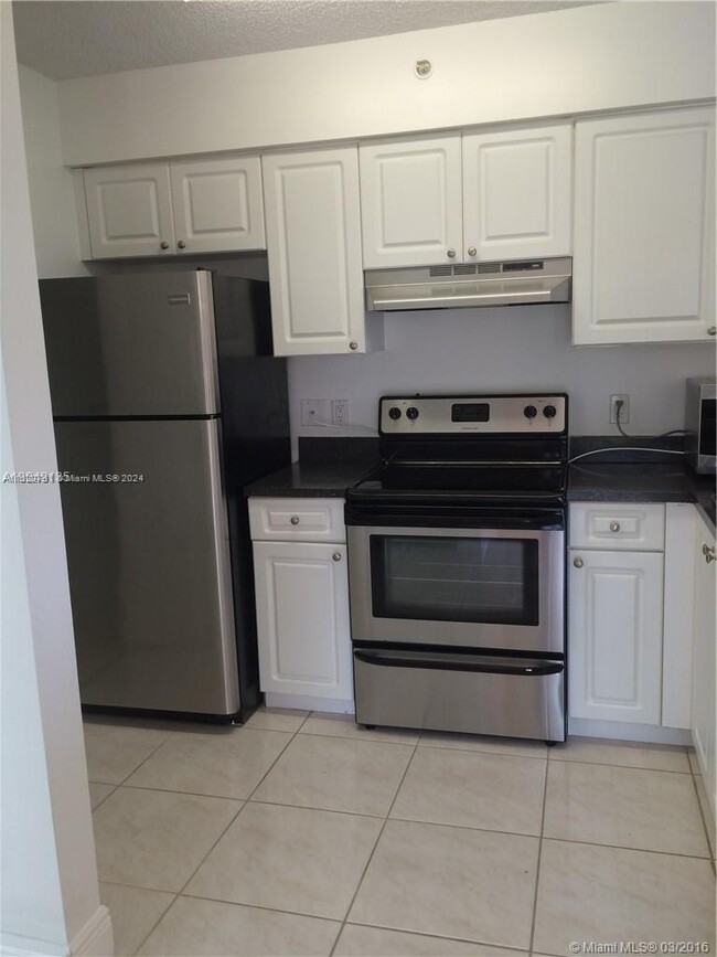 Photo - 12136 Saint Andrews Pl Condominio Unidad 102