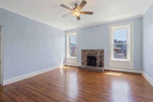 Photo - 200 Hudson St