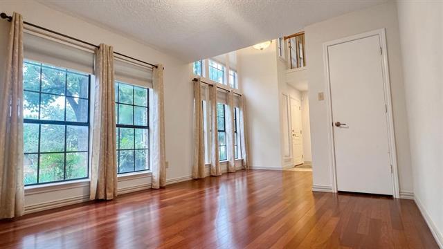 Photo - 6606 Cliffwood Ct