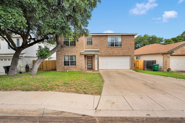 Charming 4 Bedroom Home! - Charming 4 Bedroom Home!