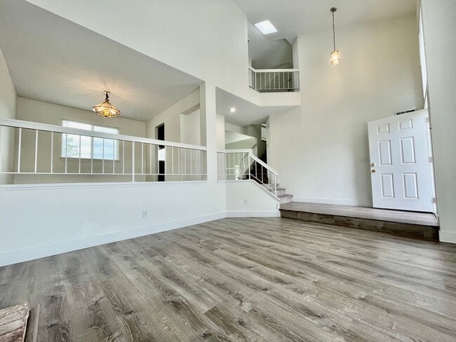 Photo - 2821 Bellflower Dr