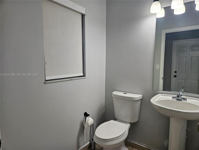 Photo - 15270 SW 30th Terrace