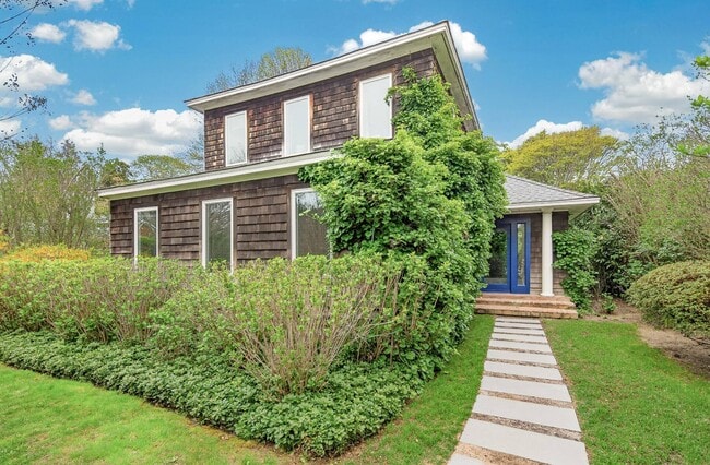 Photo - 14 Barns Ln