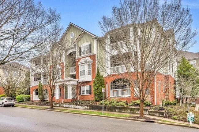 Building Photo - 7235 Althorp Way Unit t 11 Rental