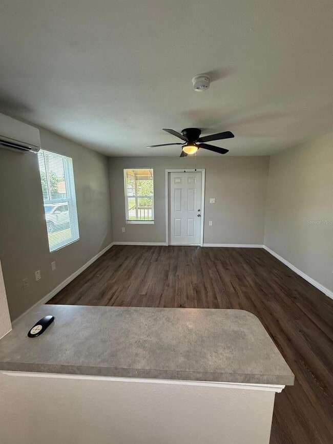Photo - 1512 7th St Unidad 1512
