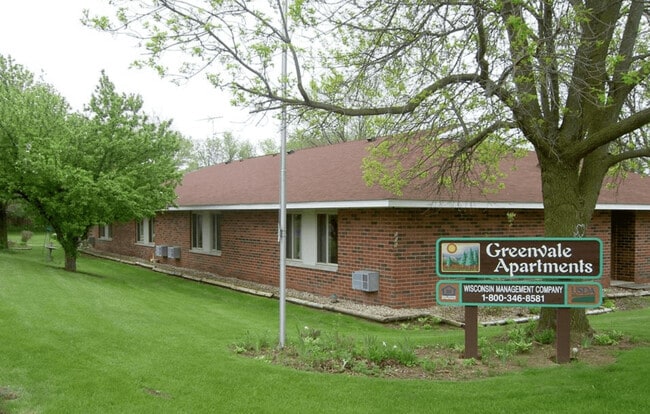 Building Photo - Greenvale Apartments