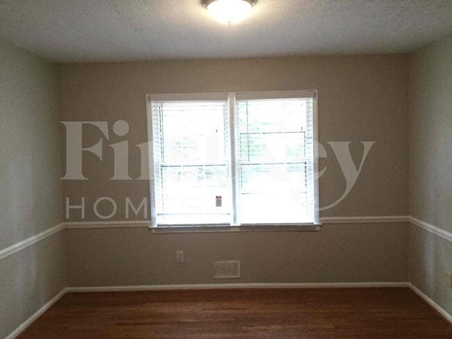 455 Ohern Ct