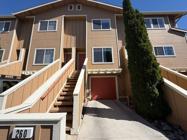 Building Photo - 260 John Eugene Ct Unit 260 John Eugene Ct