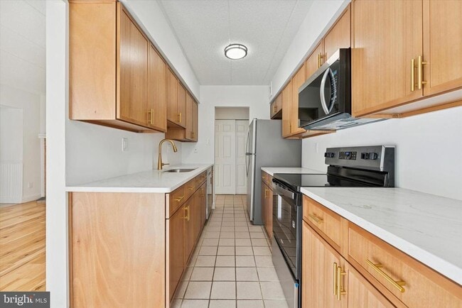 Photo - 612 Washington Pl Unit 12