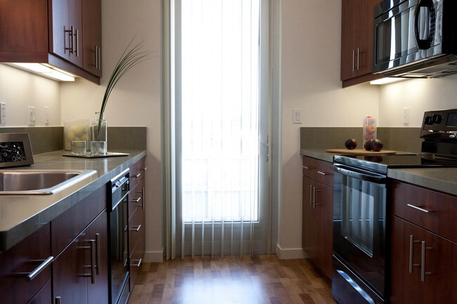 Photo - Fourth and U