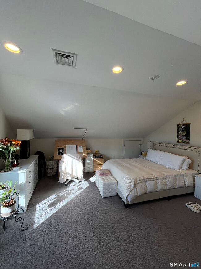 Photo - 79 Seaview Ave Unit 4