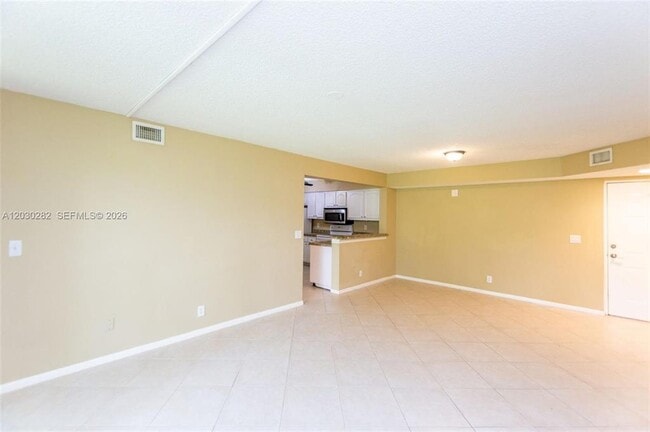 5721 Riverside Dr Unit 5721 Riverside Dr