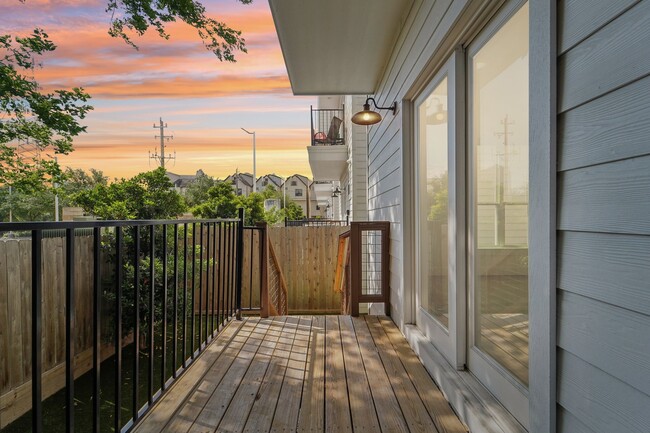Photo - 2520 Ohsfeldt St