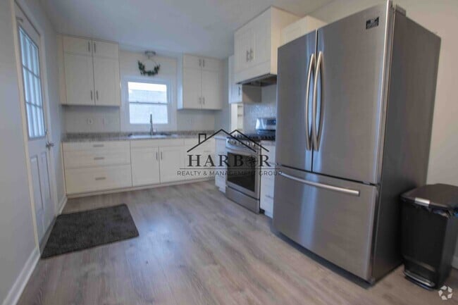 Building Photo - 2 Bedroom Single-Family Home in SW Rochest...