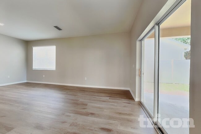 Photo - 34953 Meadow Reach Dr