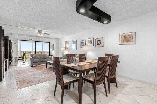 Photo - 7310 Ashford Pl