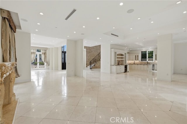 Photo - 5667 Lubao Ave