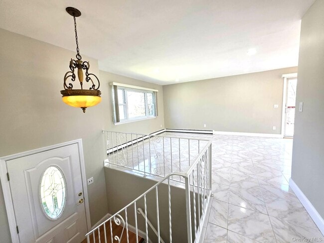 Photo - 308 Browns Rd