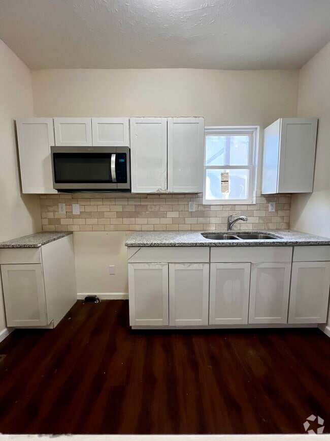 Building Photo - 269 E 13th Ave Rental