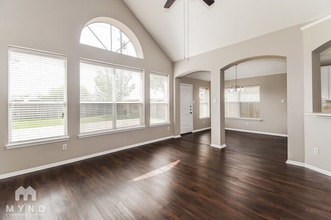 Photo - 2131 Crimson Lake Ln