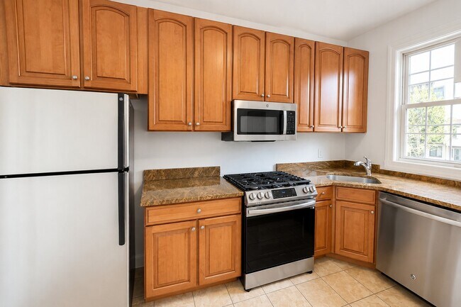 Photo - 1111 Lamont St NW Unit 203