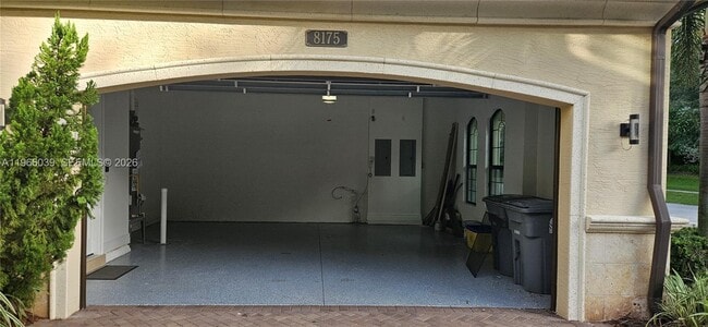 Photo - 8175 Lost Creek Ln