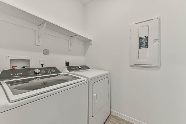 Photo - 339 Friesian Ct