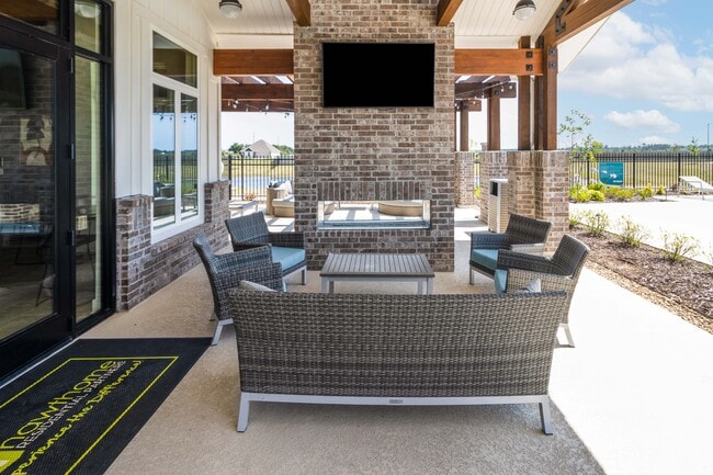 Photo - The Oasis at Southpark