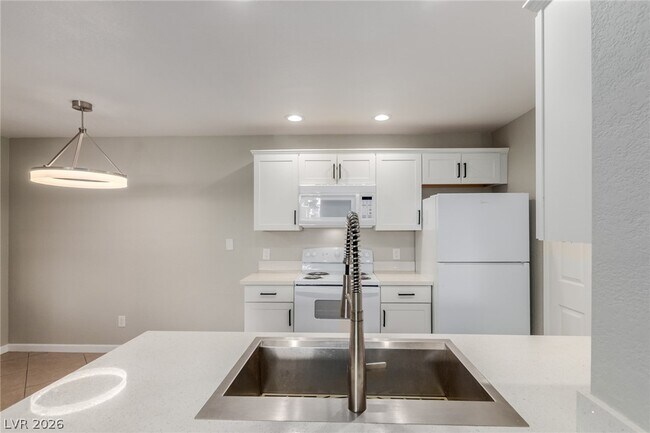 Photo - 221 Mission Catalina Ln Unidad 101