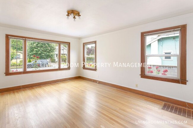 Photo - 1843 N Schofield St Unit #1