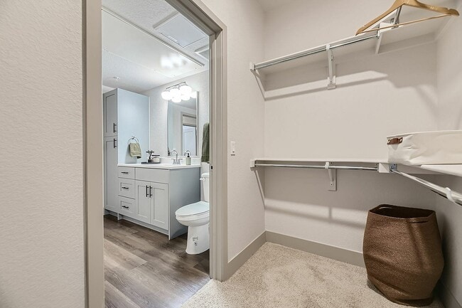 Walk-In and Wow