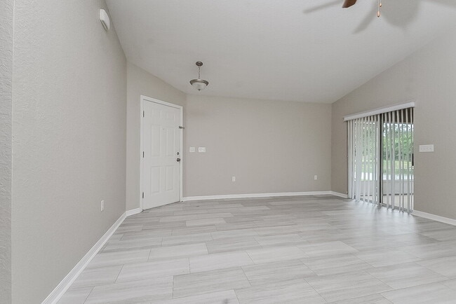 Photo - 6111 Evansbrook Dr