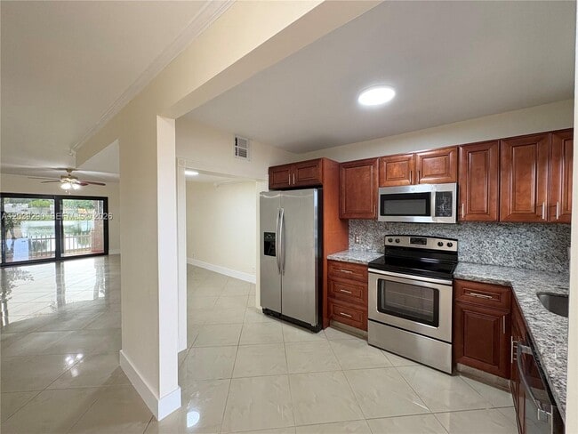Photo - 1606 NW 90th Way