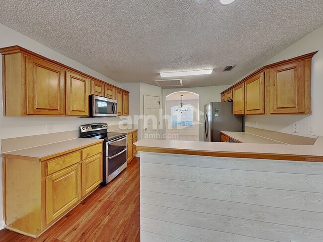 Photo - 3127 Majestic Oaks Ln