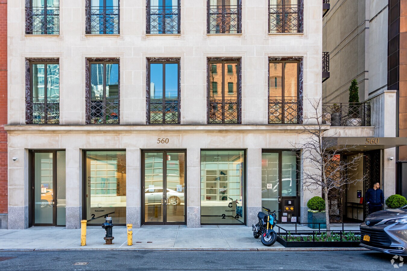 Entrance - 560 W 24th St