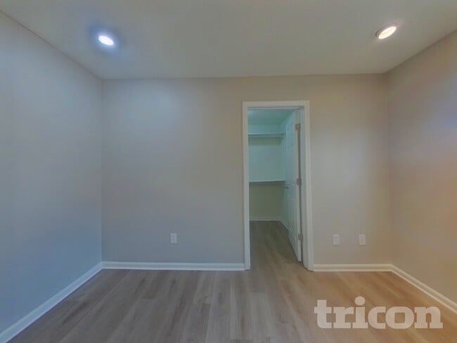 Photo - 308 Kenton Dr