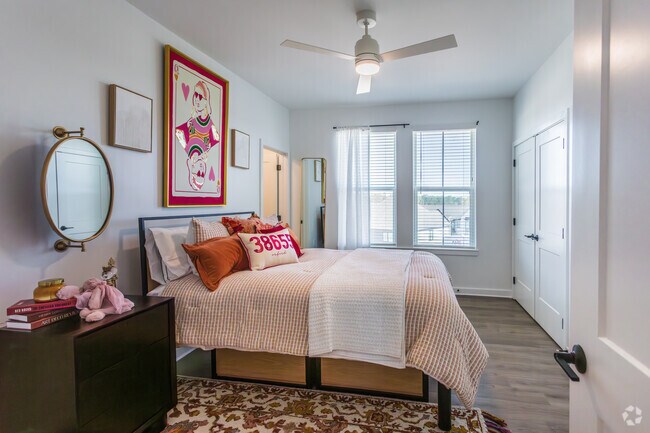 4BR, 4.5BA - 1,801SF - The Grove - Third Bedroom