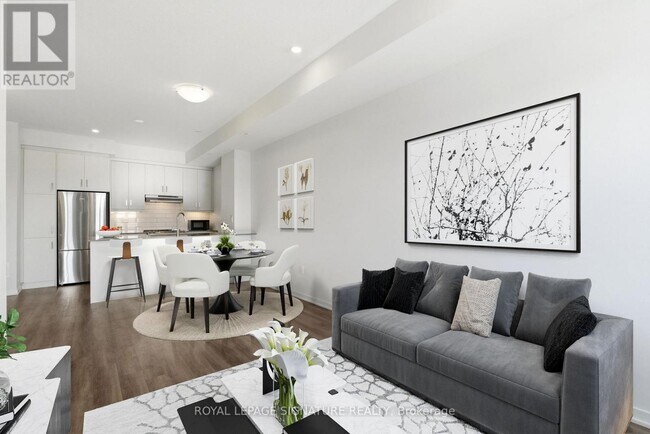 Photo - 150 Honeycrisp Cres