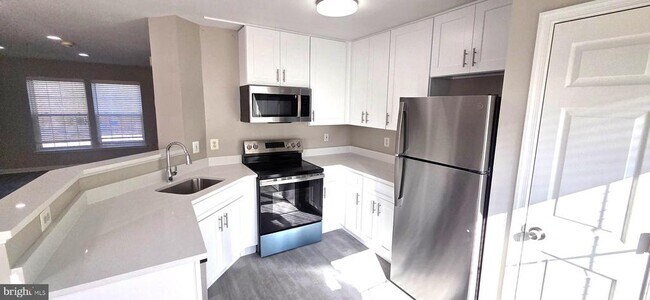 Photo - 13804 Churchville Dr