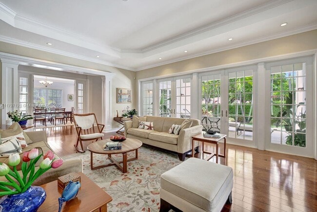 Photo - 797 Ridgewood Rd